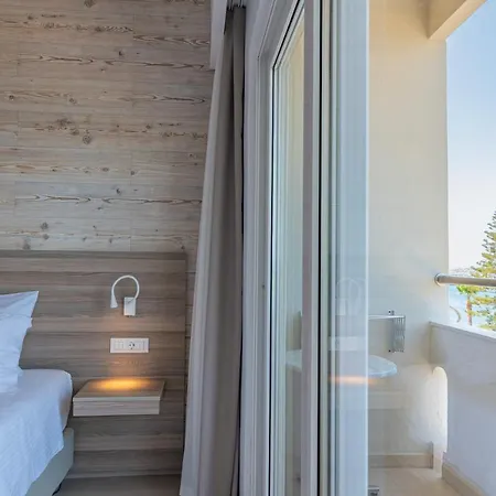 Orpheus Apartment